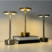 Nordiva™ | Stämningsfull LED Bordslampa